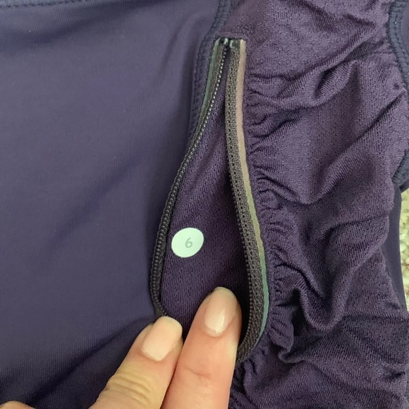 Lululemon 19” Run In The Sun crops, size 6 - Picture 5 of 10